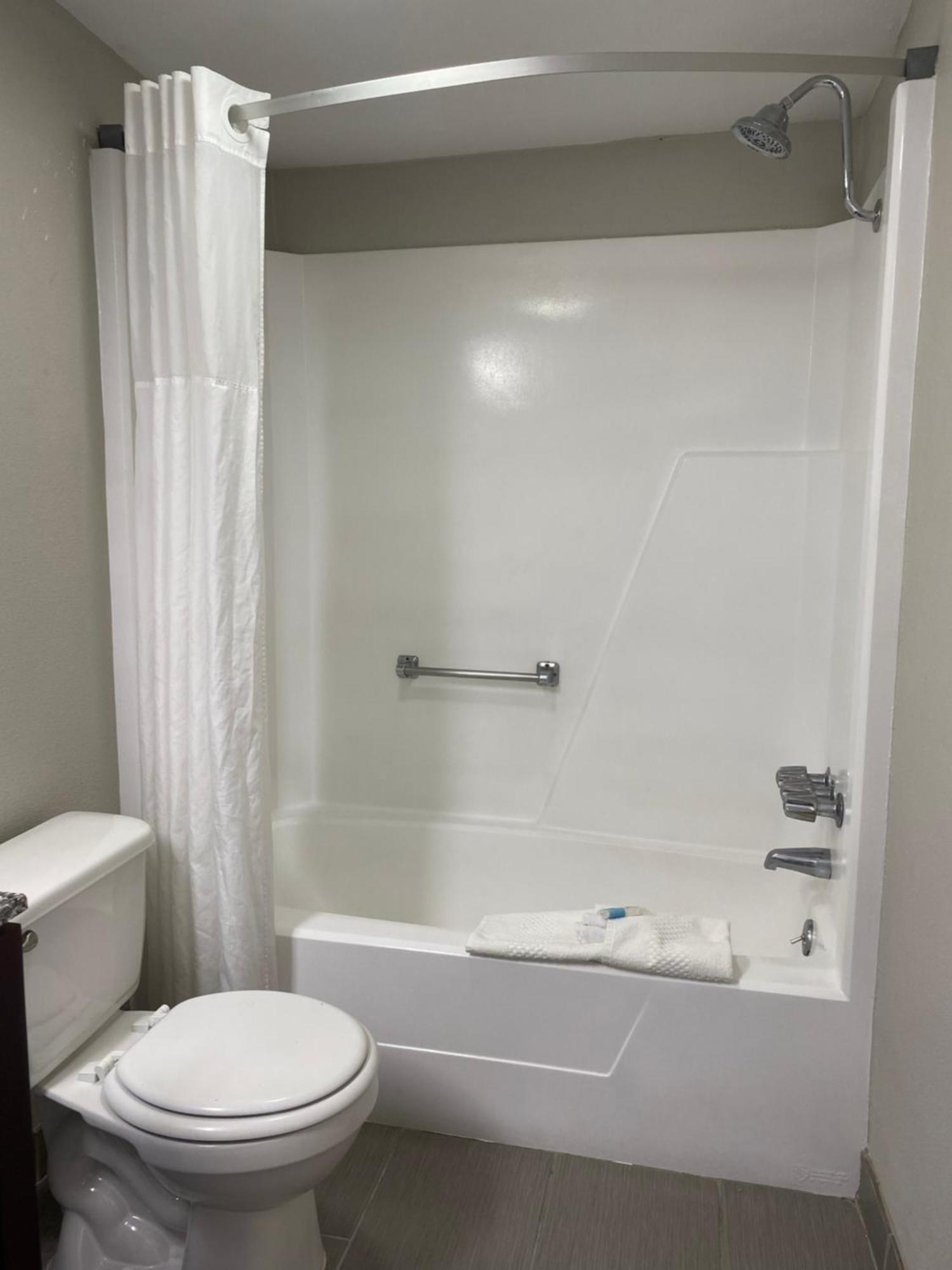 Cambridge Inn Oklahoma Dış mekan fotoğraf