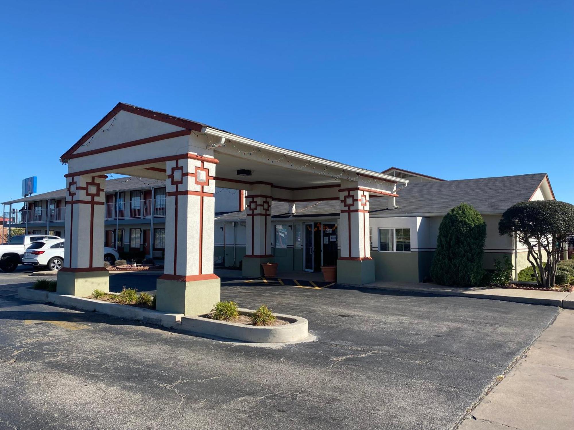 Cambridge Inn Oklahoma Dış mekan fotoğraf